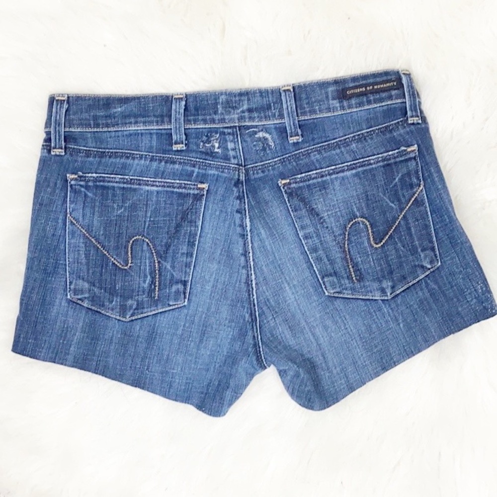 Citizen of Humanity Kelly distressed shorts 28